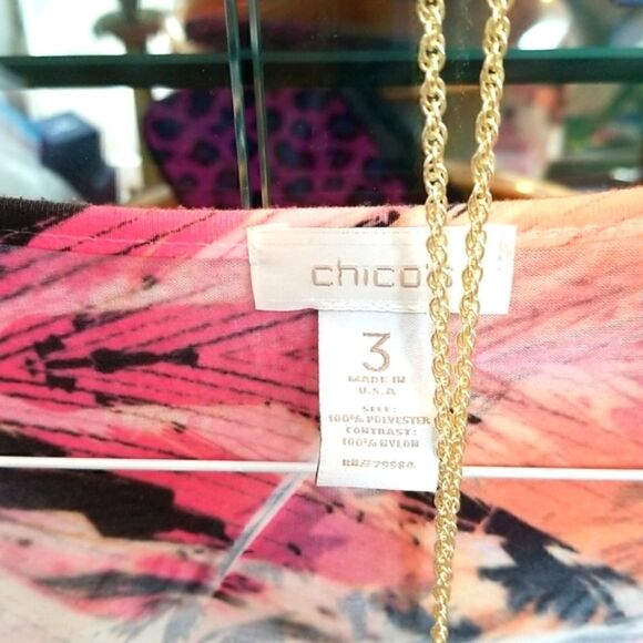 CHICO'S TOP !!! NWOT!!!  - Picture 2 of 5